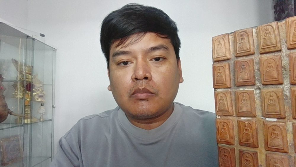 Tanarit Apichokjirasin เจ้าของกิจการ Ener Scan กับตู้พระเครื่อง